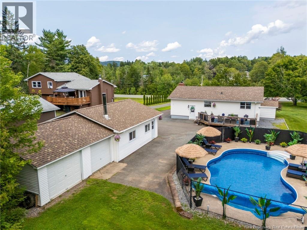 125 Inglewood Drive - Image 43