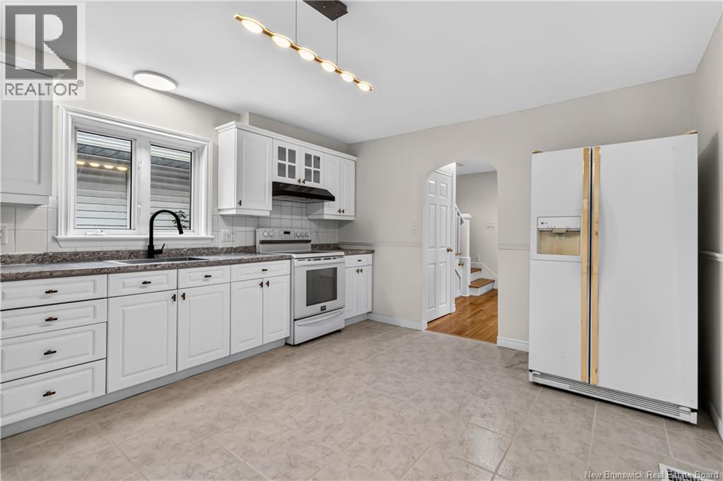 147 Waverley Avenue - 12