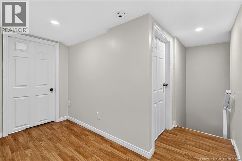 147 Waverley Avenue - 14