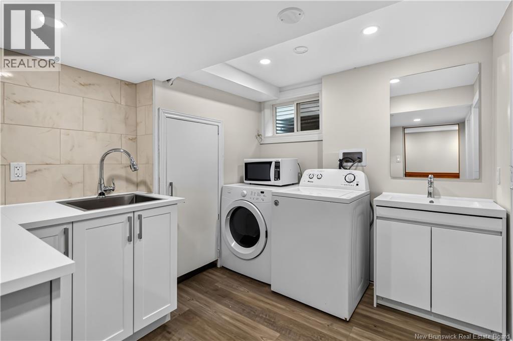 147 Waverley Avenue - 29