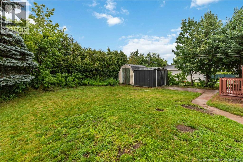 147 Waverley Avenue - 32