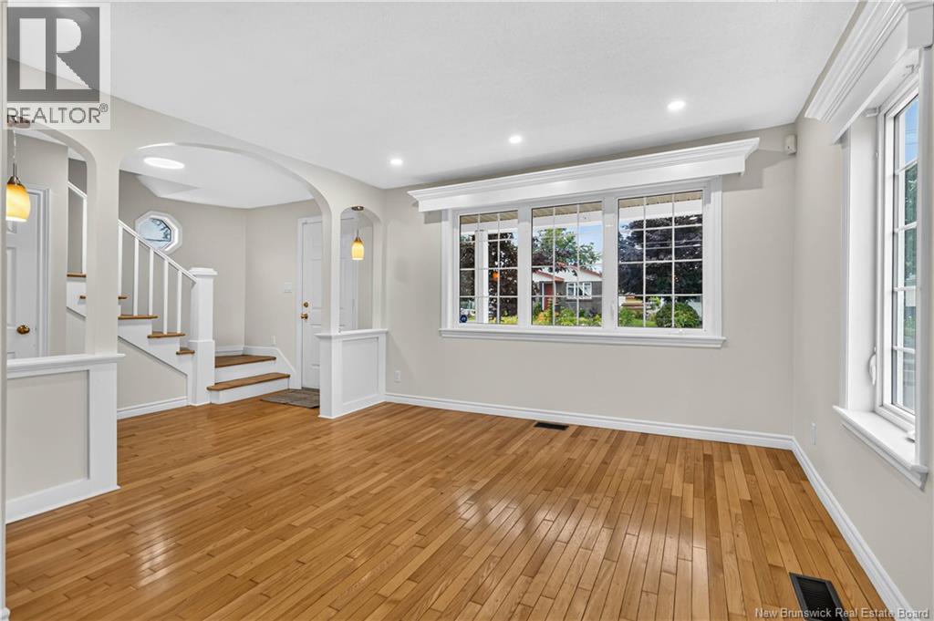 147 Waverley Avenue - 5