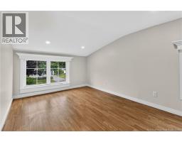 Living room - 147 Waverley Avenue, Moncton, NB E1C7V1 Photo 16