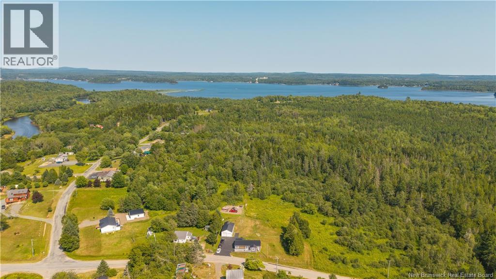 114 Canal Road - Image 11
