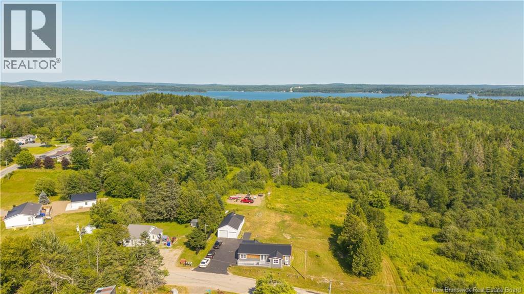 114 Canal Road - 13