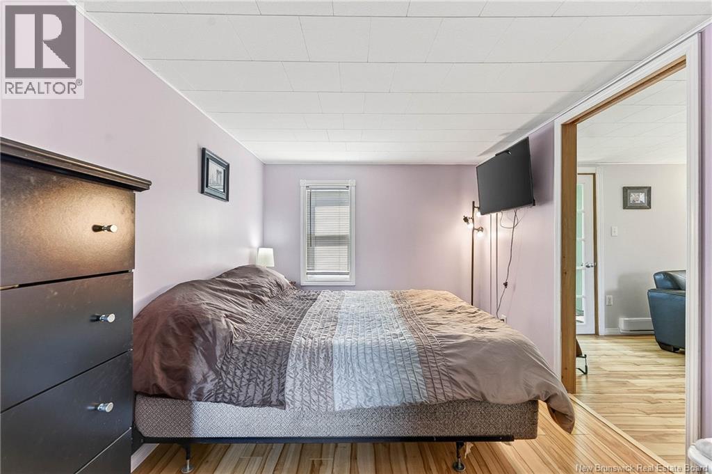 114 Canal Road - 33