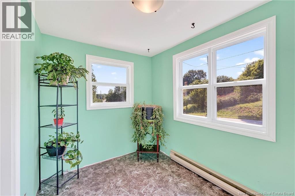 114 Canal Road - Image 36