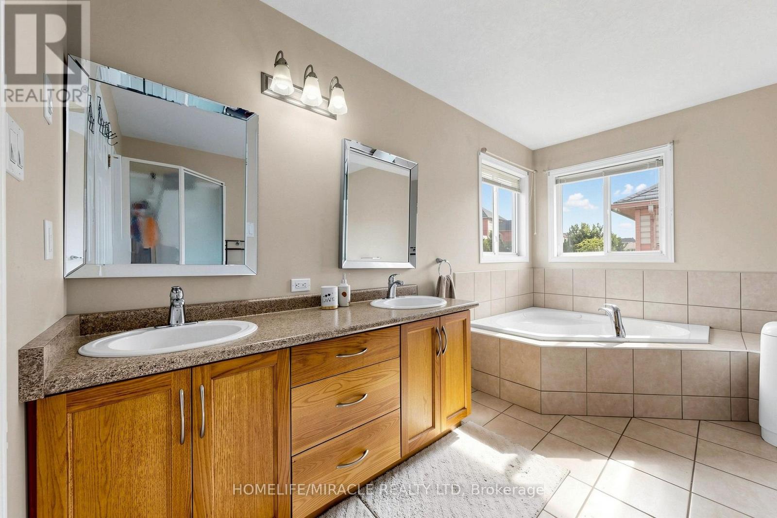 378 MOUNTAIN LAUREL CRESCENT - 25