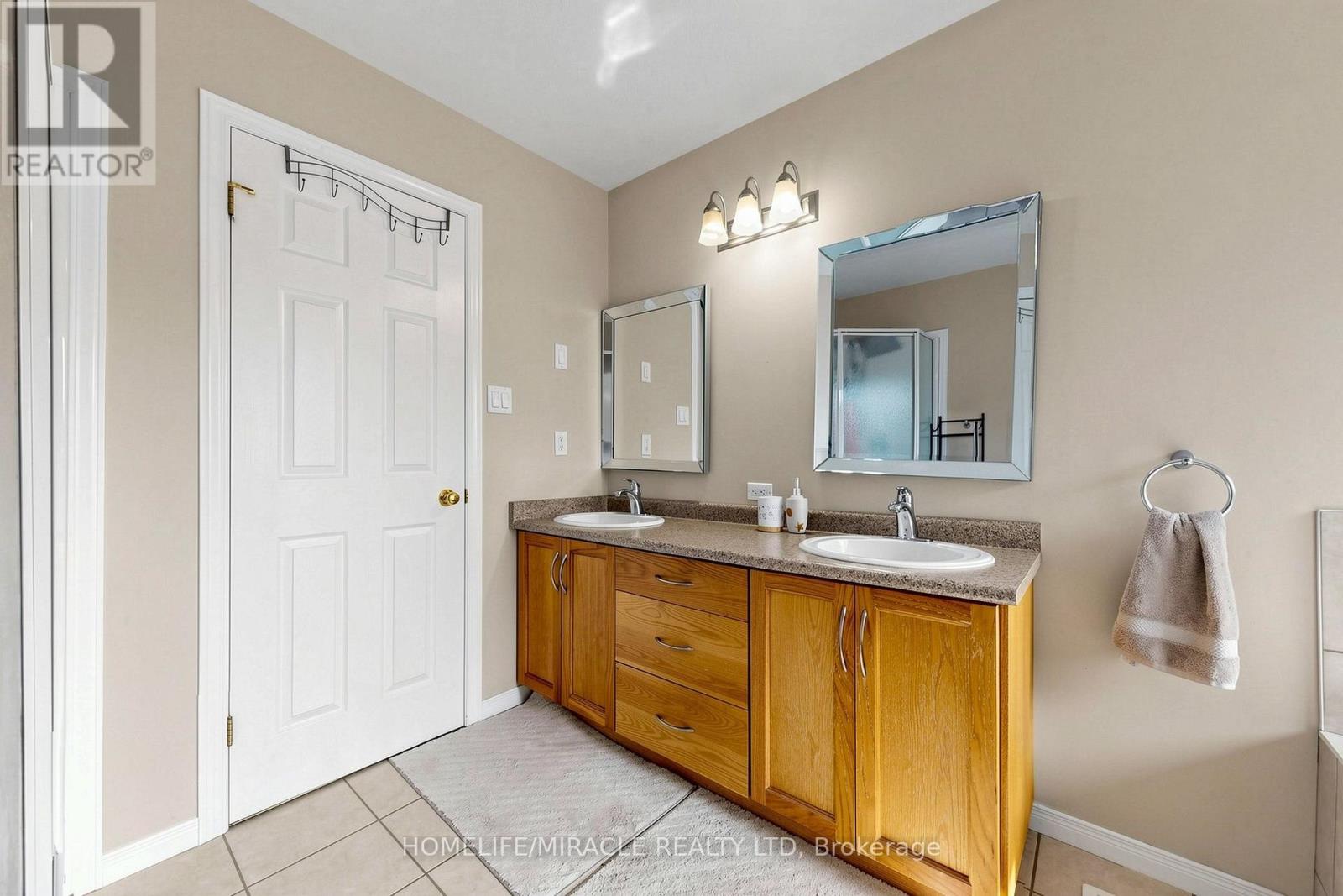 378 MOUNTAIN LAUREL CRESCENT - 26