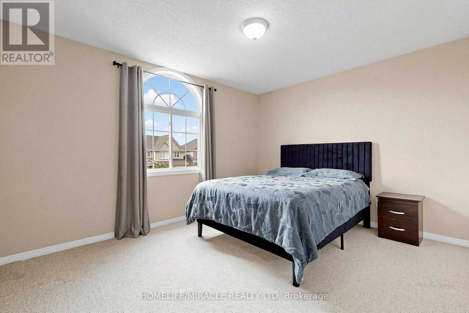 378 MOUNTAIN LAUREL CRESCENT - 31