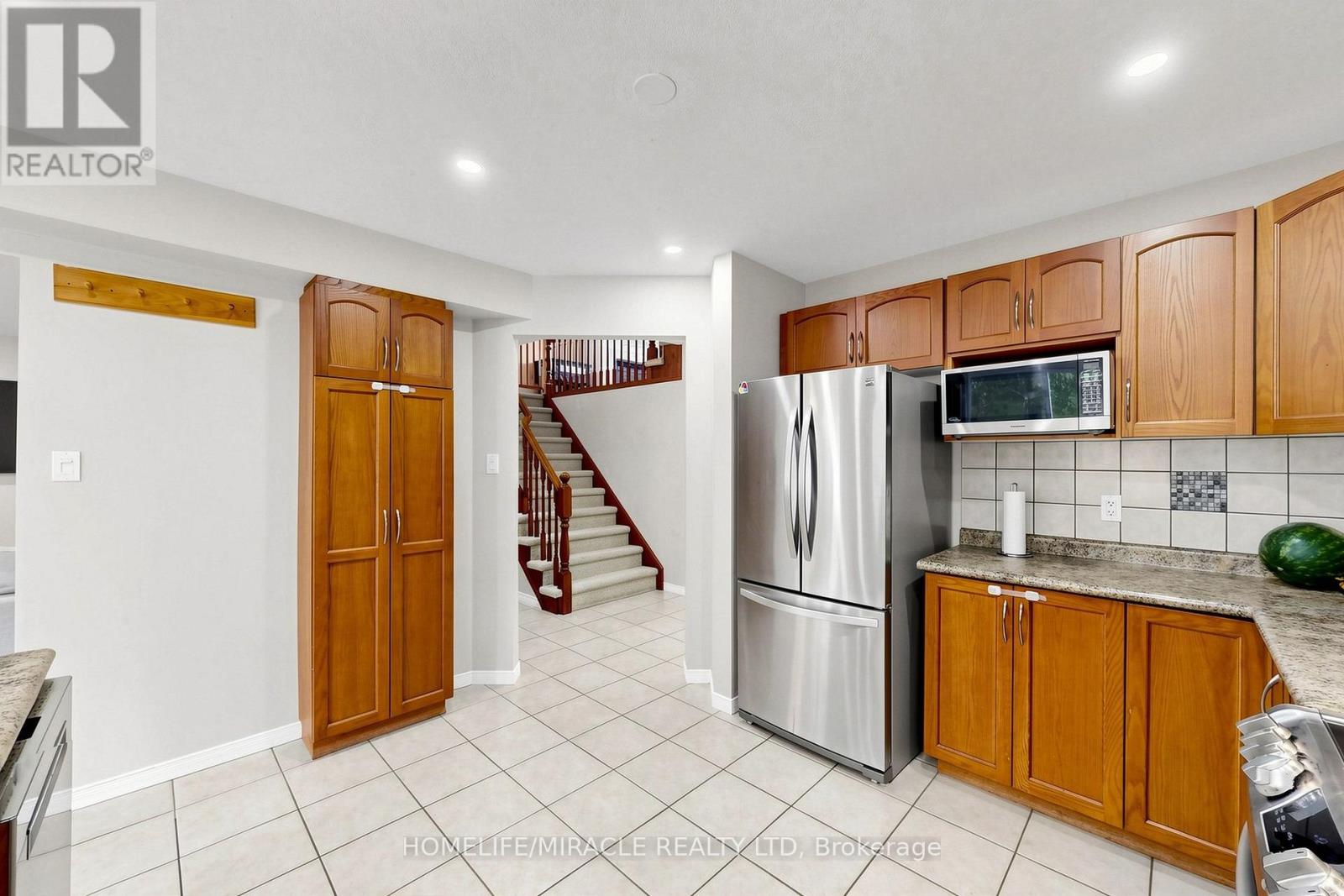 378 MOUNTAIN LAUREL CRESCENT - Image 9