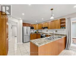 378 Mountain Laurel Crescent, Kitchener, ON N2E4B7 Photo 11