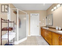 378 Mountain Laurel Crescent, Kitchener, ON N2E4B7 Photo 27