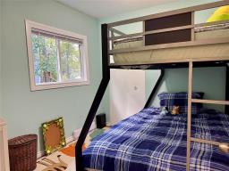 338 Epsilon Avenue, Winnipeg Beach, MB R0C3G0 Photo 11