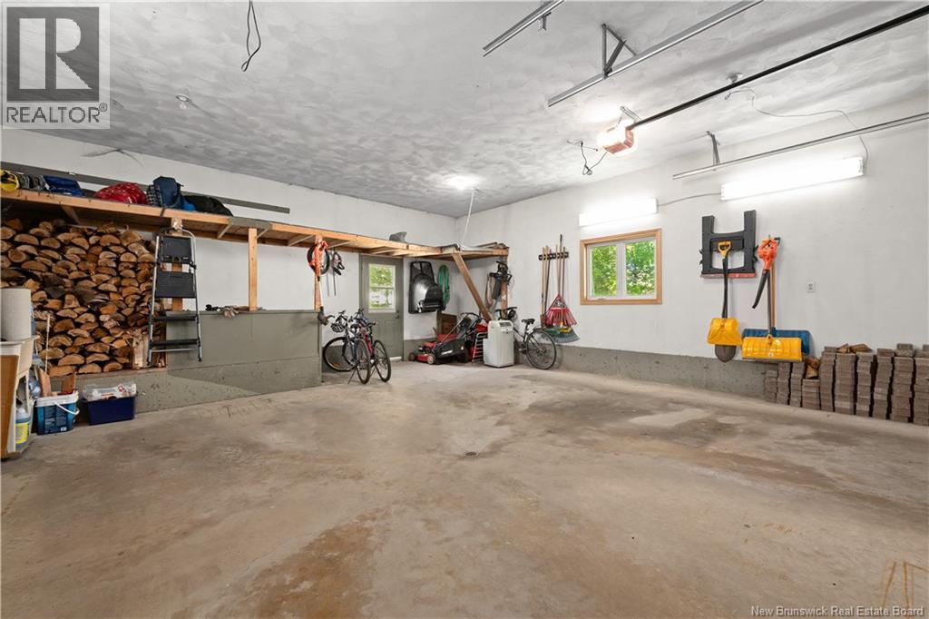 22 Chiasson Court - Image 37