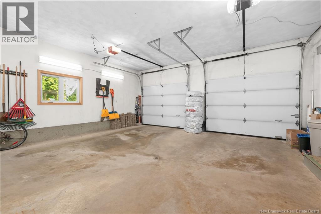 22 Chiasson Court - 38