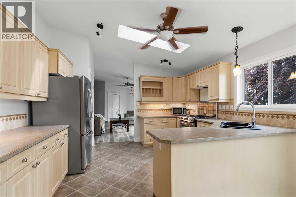 120 Greenwich Lane - 16