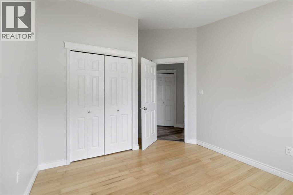 120 Greenwich Lane - 30