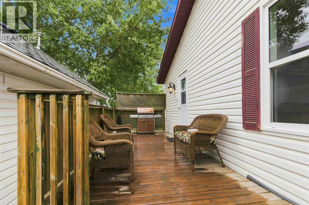 120 Greenwich Lane - 8
