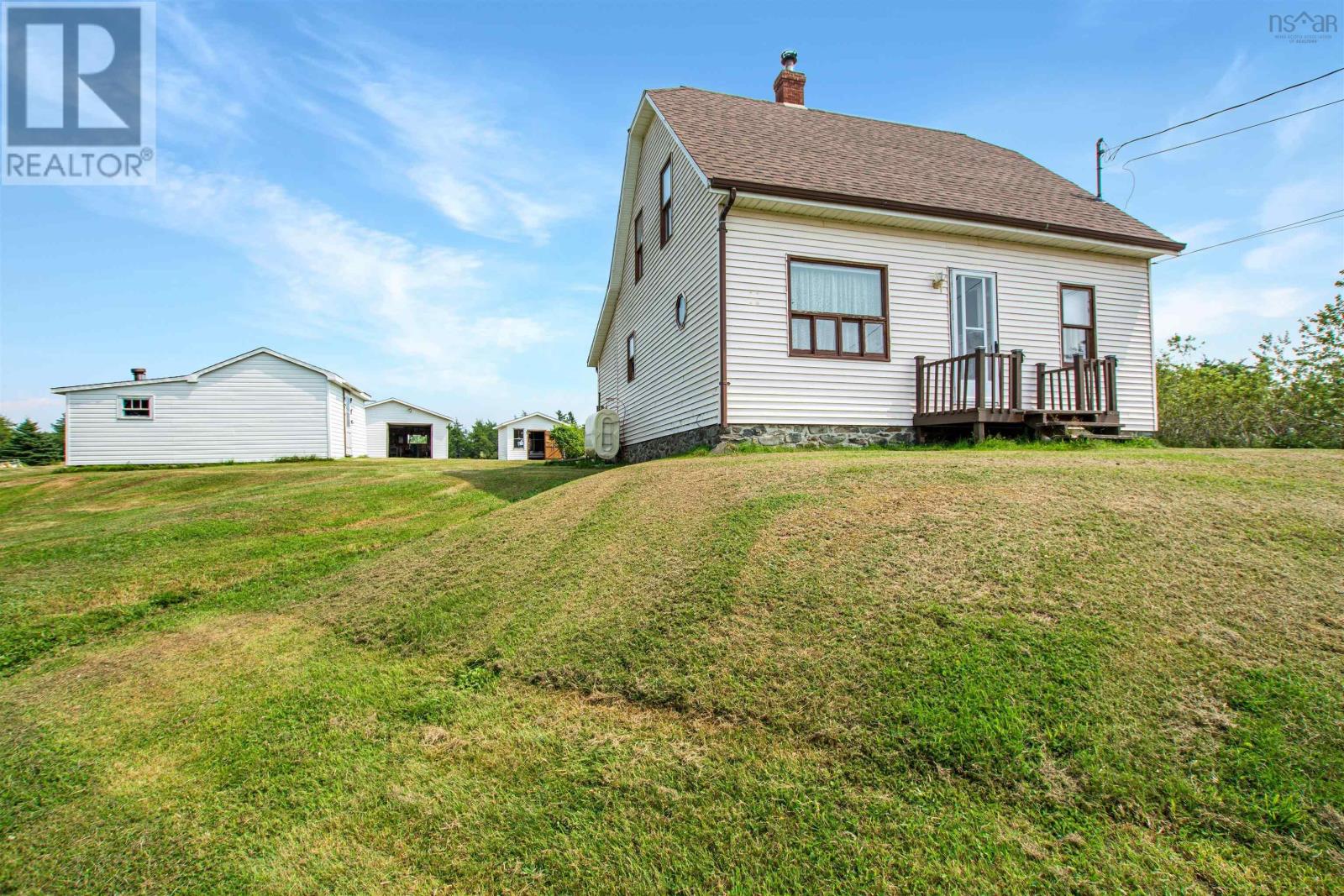 4704 Highway 1 - 32