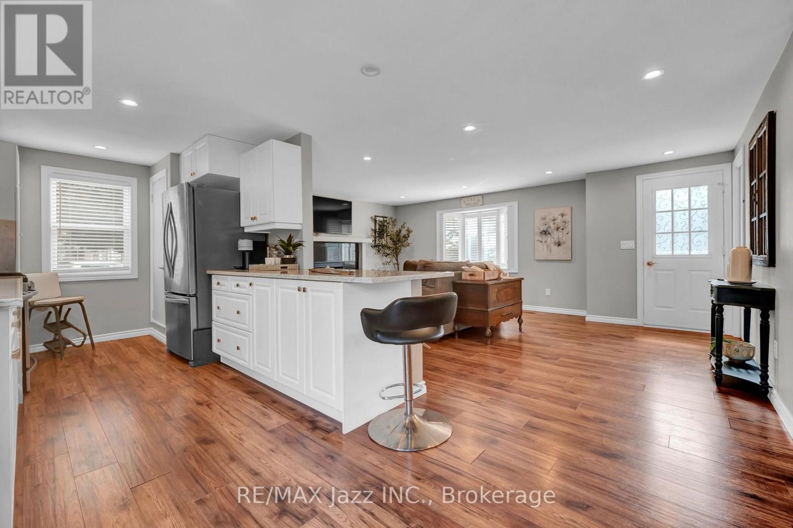 8 WHEELHOUSE DRIVE - Image 10