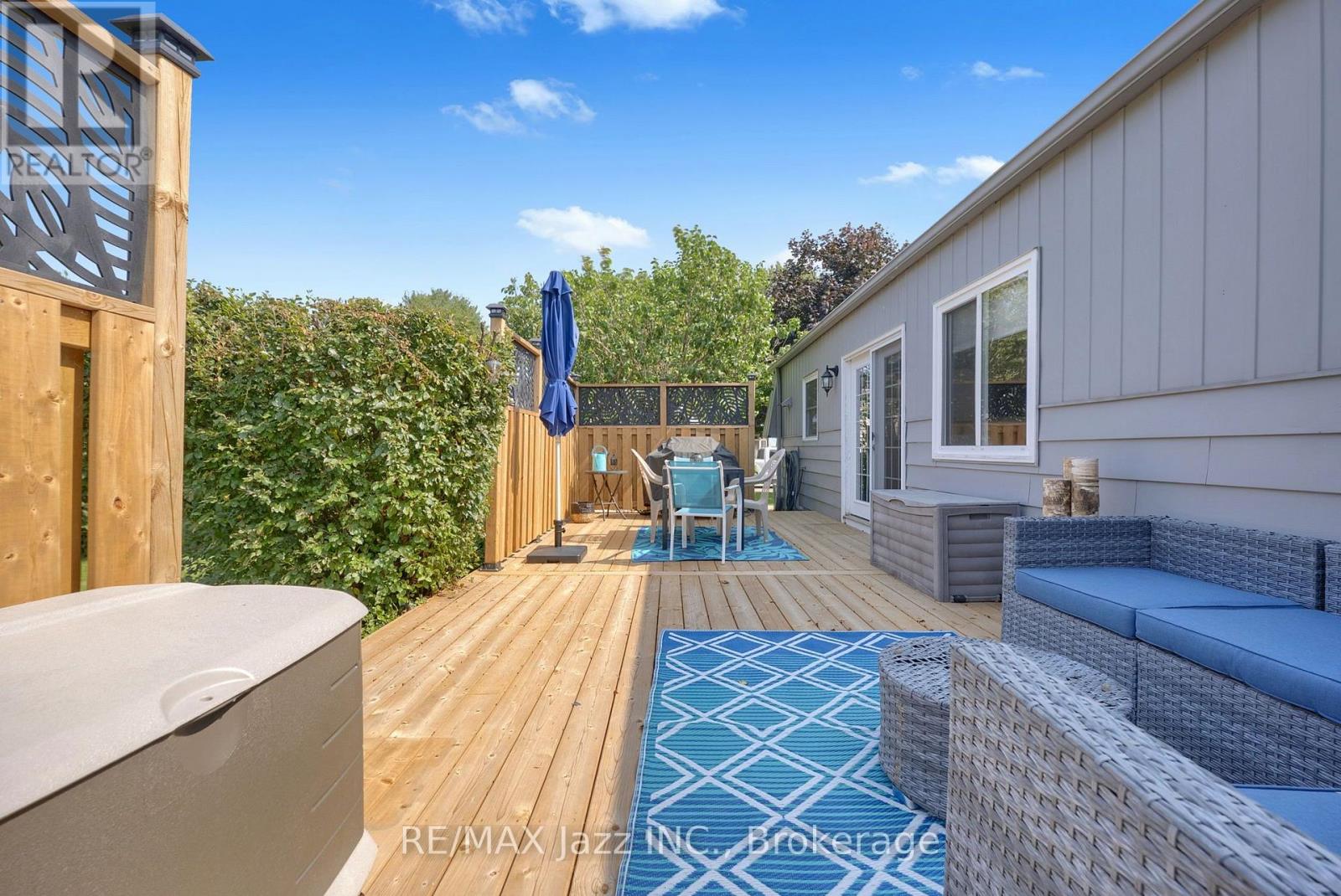 8 WHEELHOUSE DRIVE - Image 27