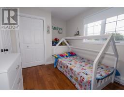 84 Morgan Drive thumbnail 17