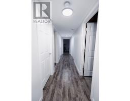 84 Morgan Drive thumbnail 27