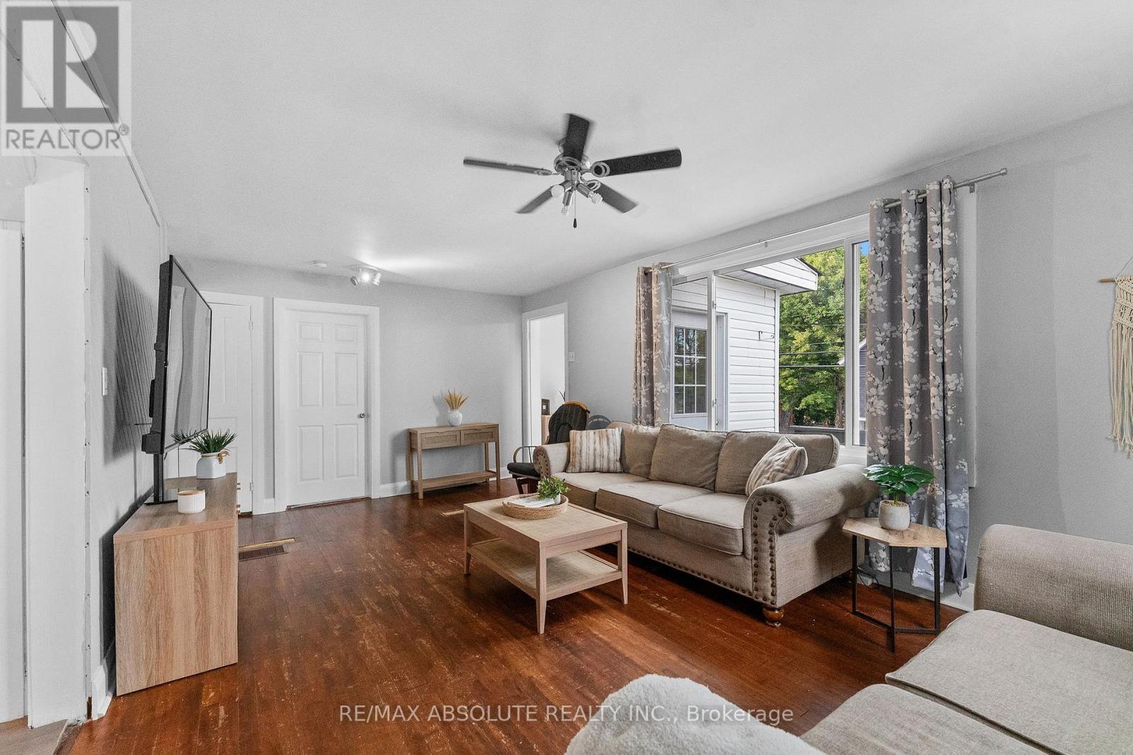 853 B RIVER ROAD - 9