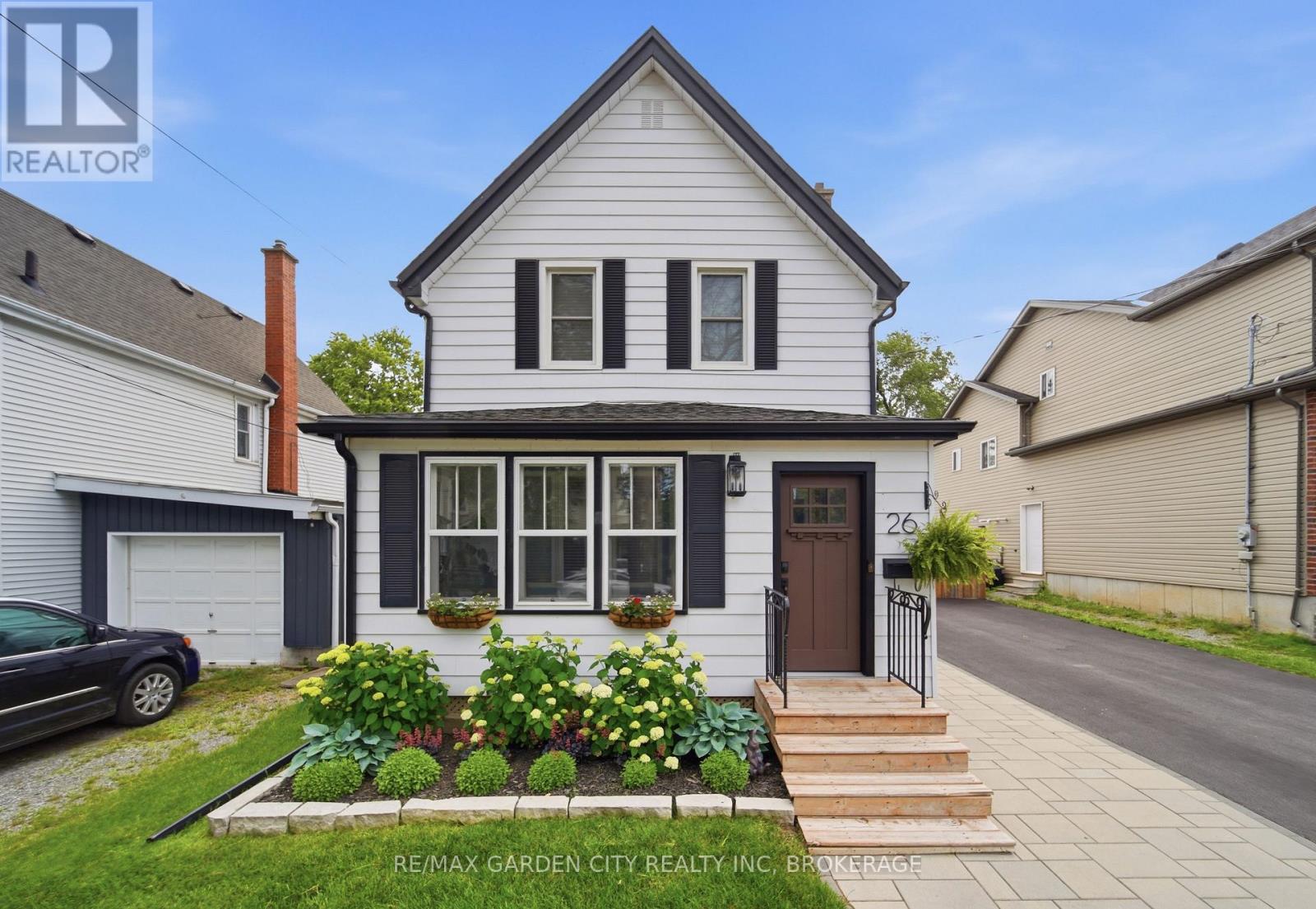 Property for sale at 26 CARLETON STREET N