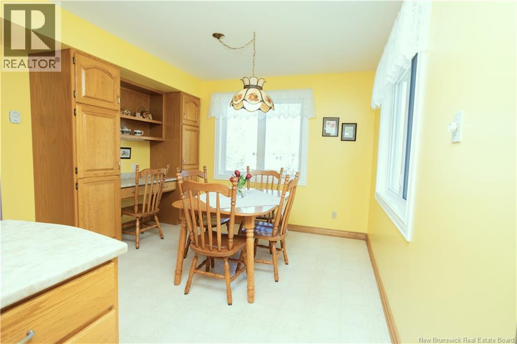 15 Talisman Crescent - 11