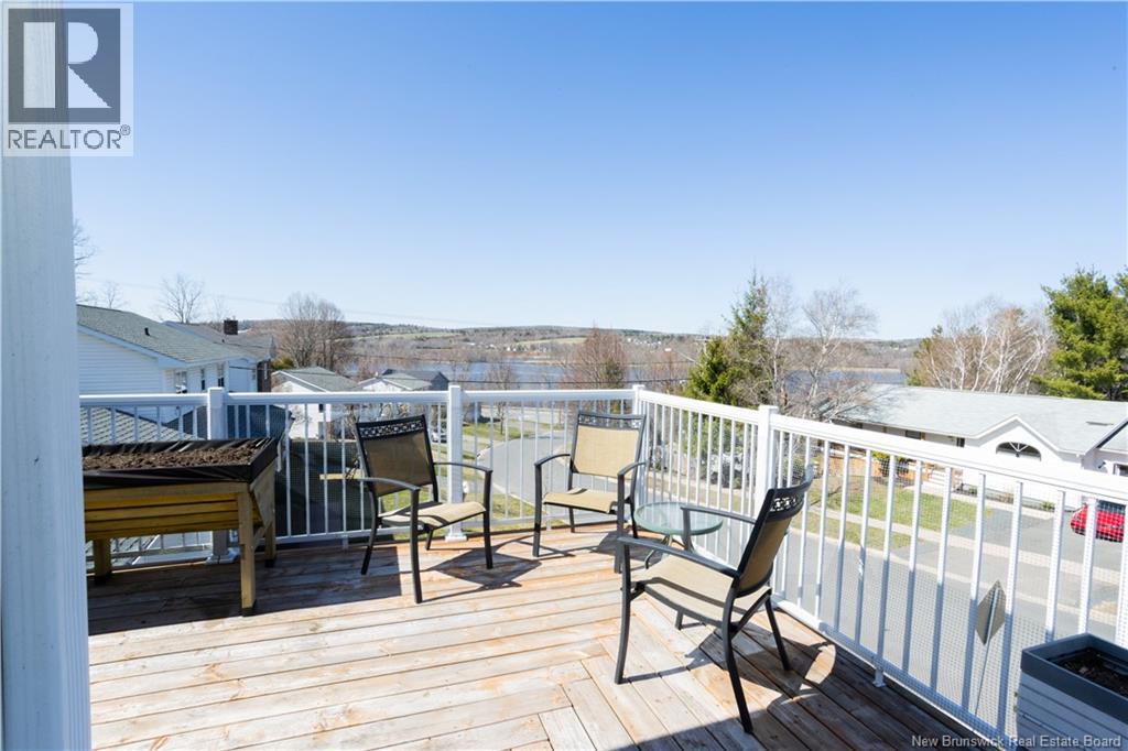 15 Talisman Crescent - 2