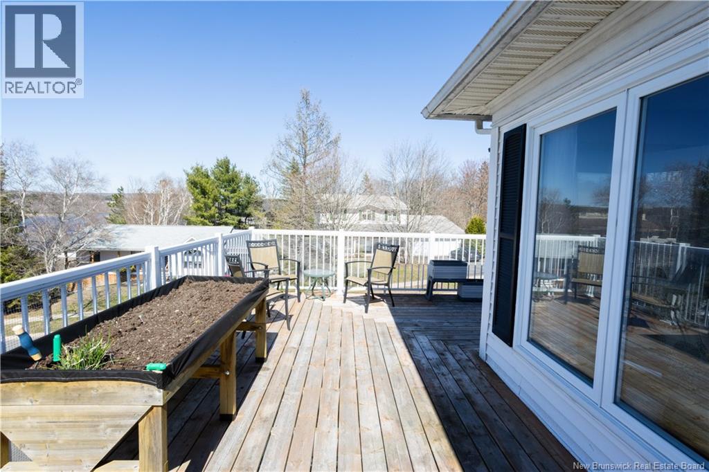 15 Talisman Crescent - 27