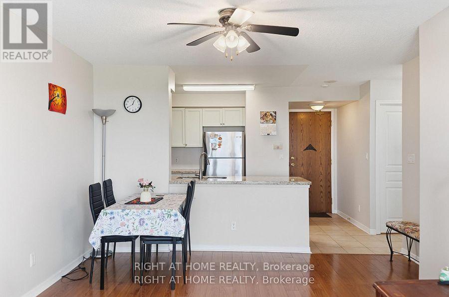 #607 4879 KIMBERMOUNT AVENUE - 11