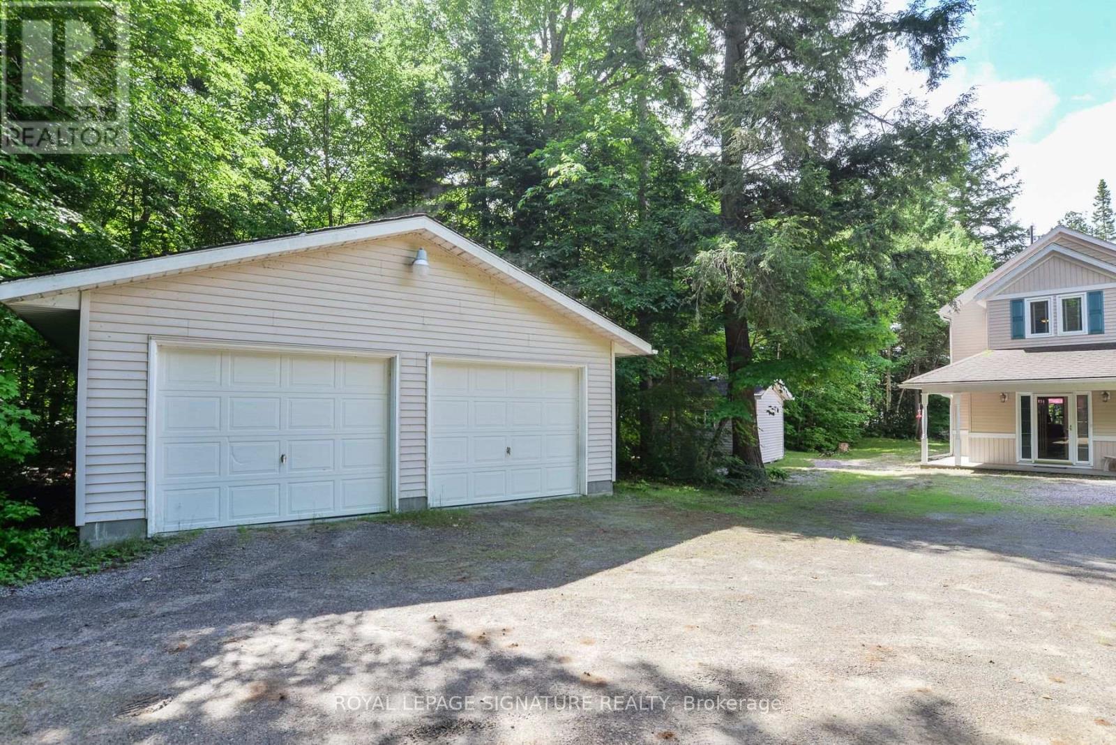 1070 GRASS LAKE ROAD - Image 41