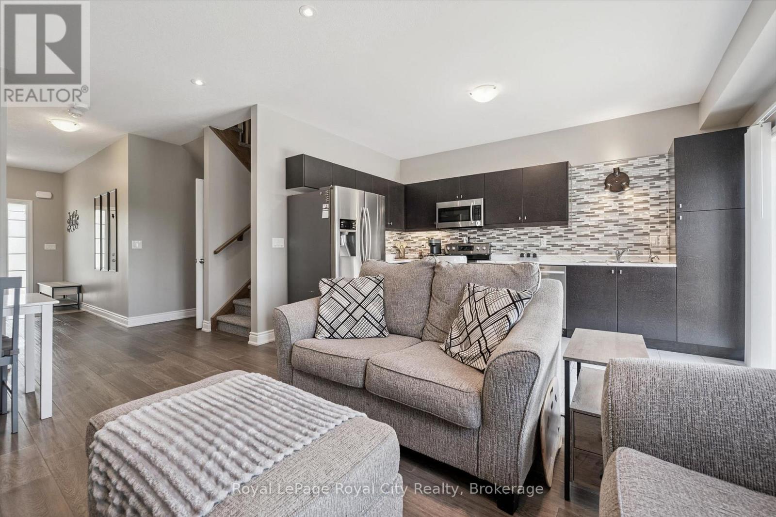 113 COURTNEY STREET - Image 14
