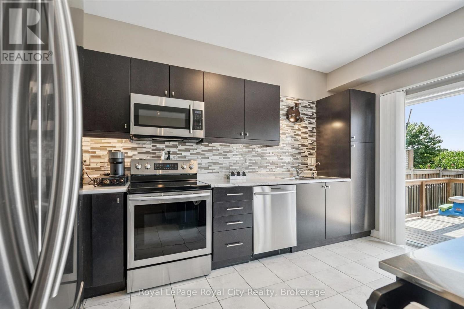 113 COURTNEY STREET - Image 16