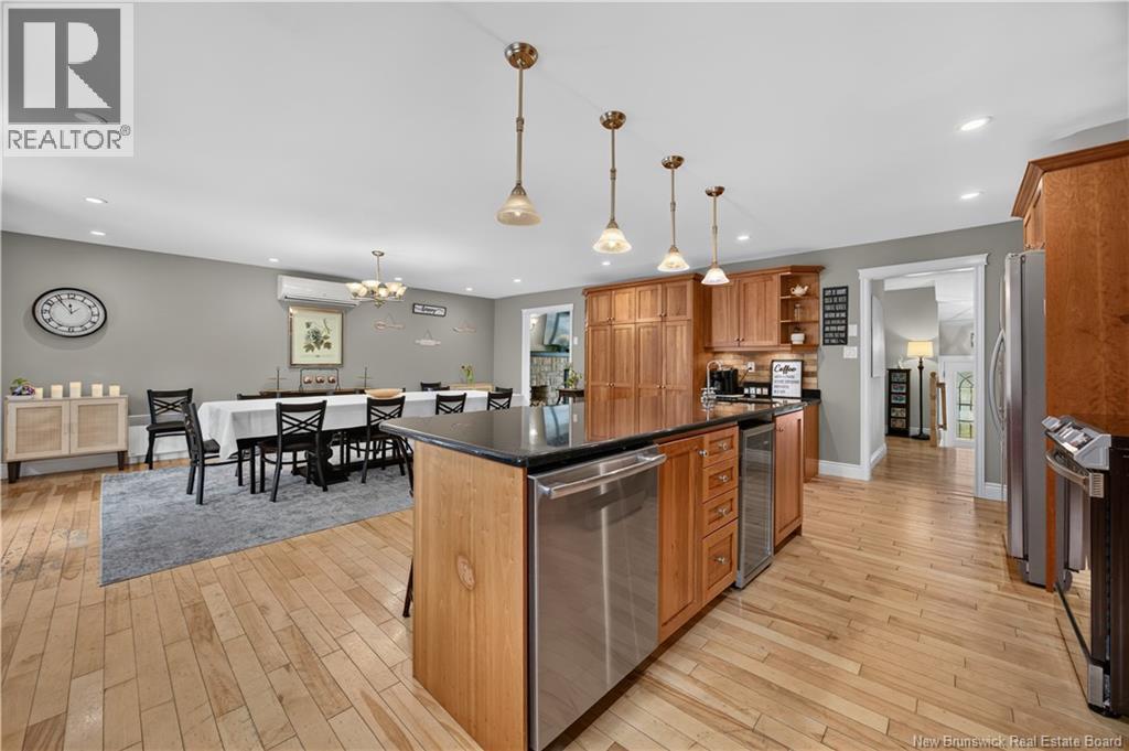 293 Millar Avenue - Image 12