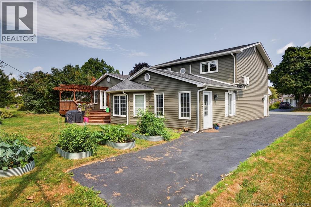 293 Millar Avenue - Image 35