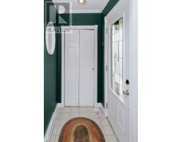 9 Boyd Street thumbnail 3