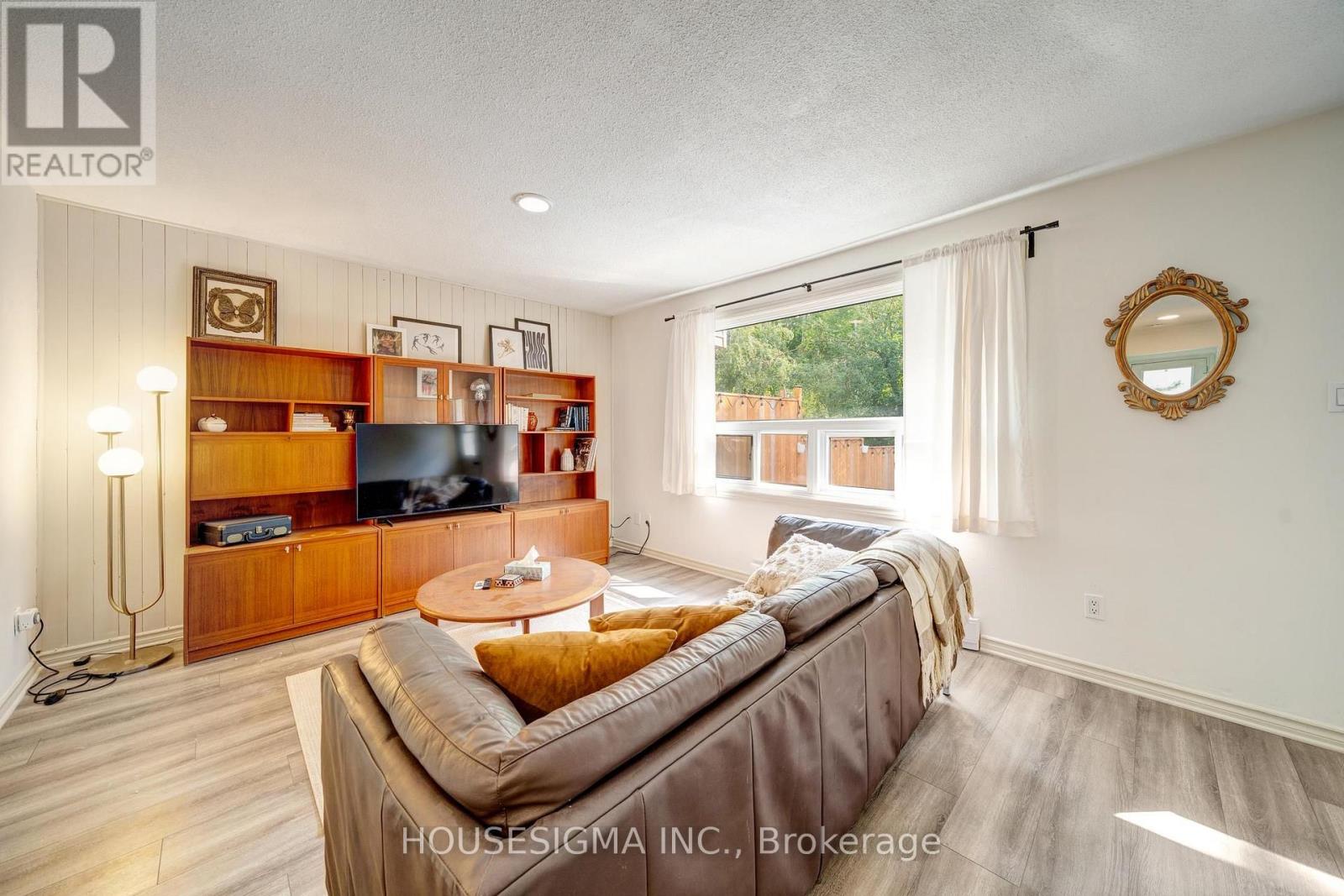 #19 40 EAST STREET - Image 8