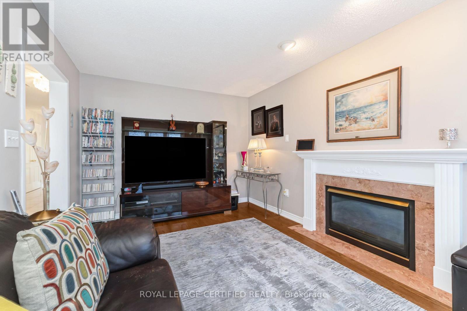 84 SOFTNEEDLE AVENUE - 16