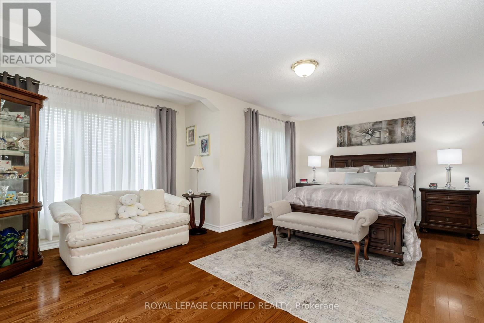 84 SOFTNEEDLE AVENUE - 20