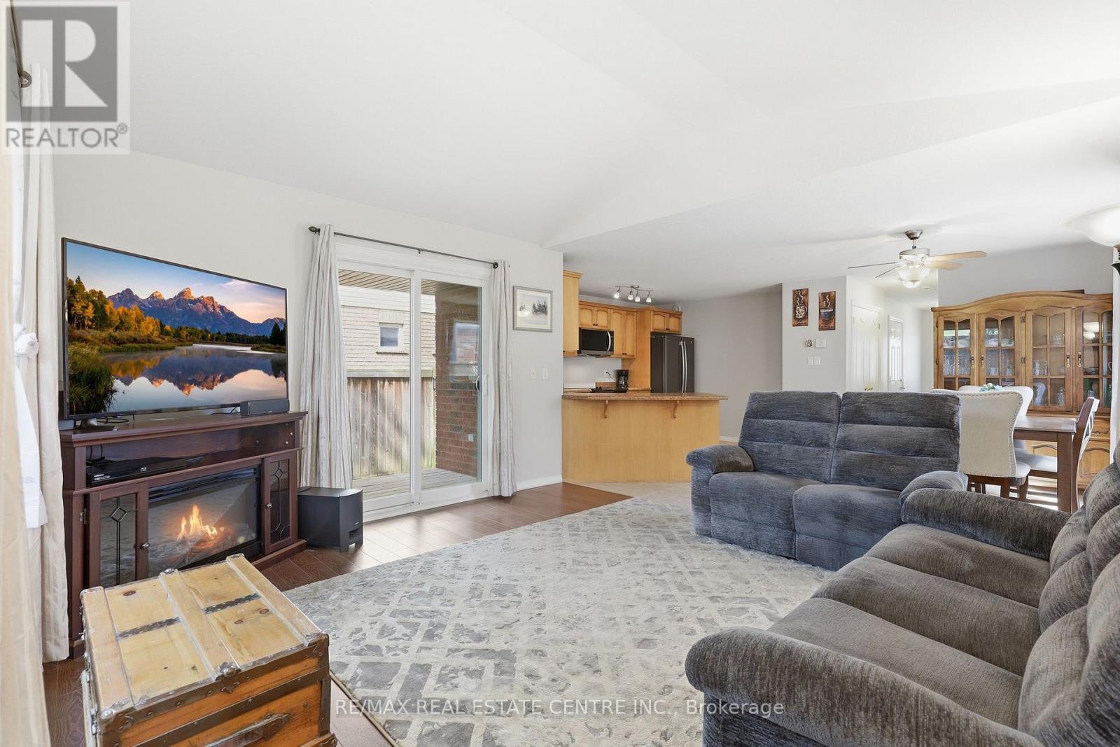 165 SILK DRIVE - Image 12