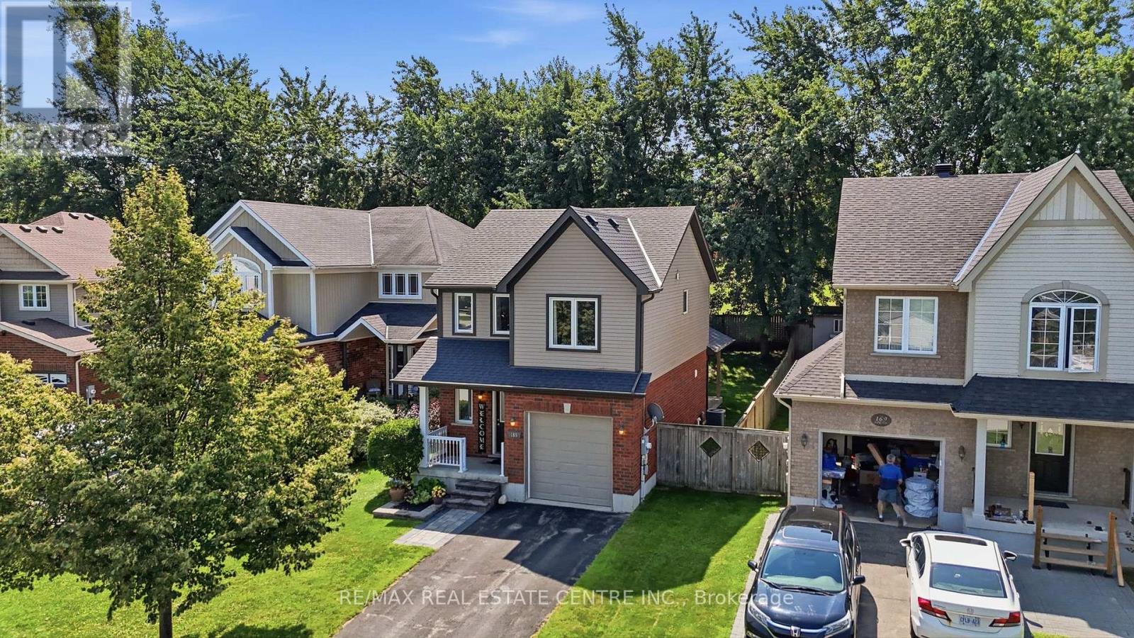 165 SILK DRIVE - 3