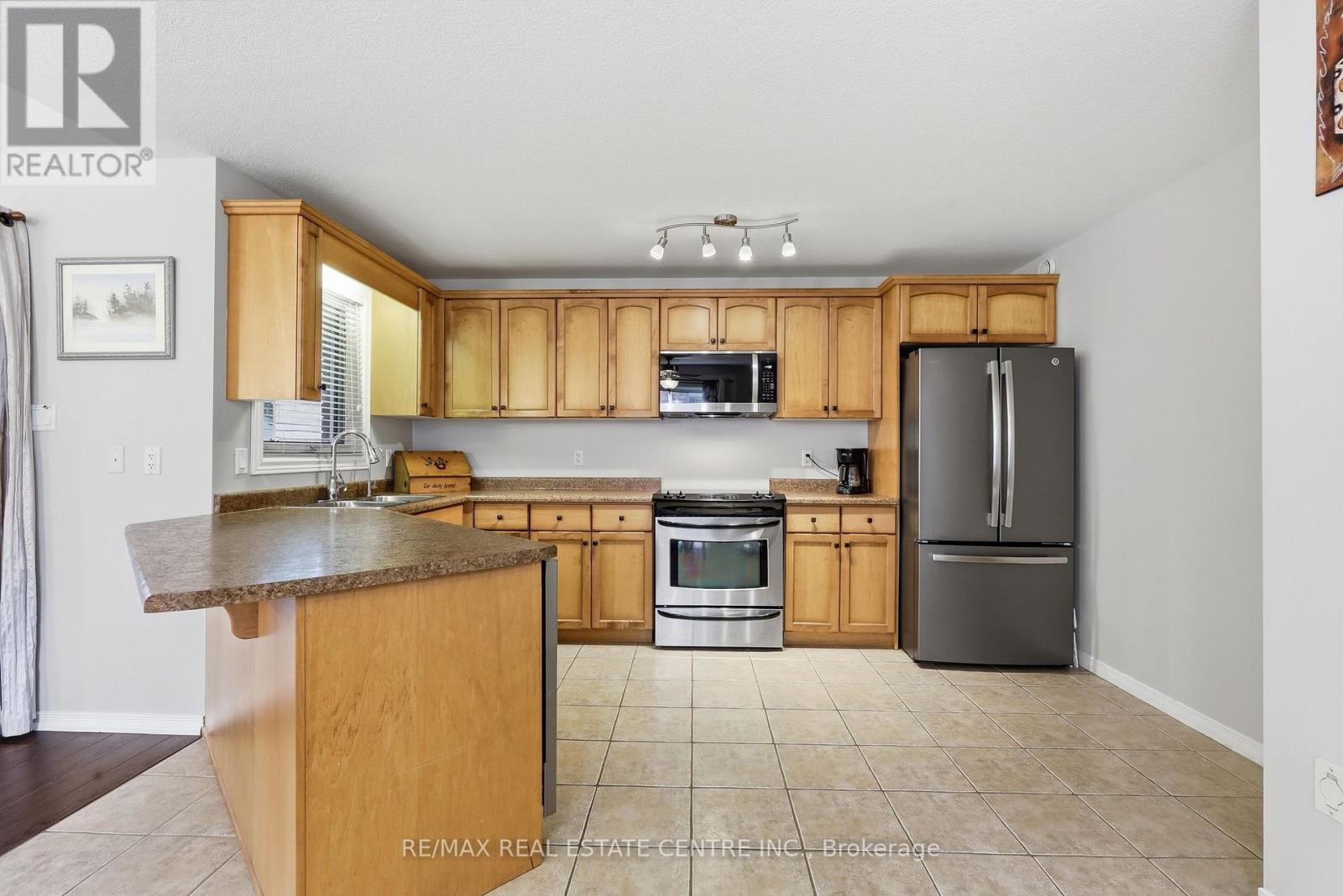165 SILK DRIVE - Image 8