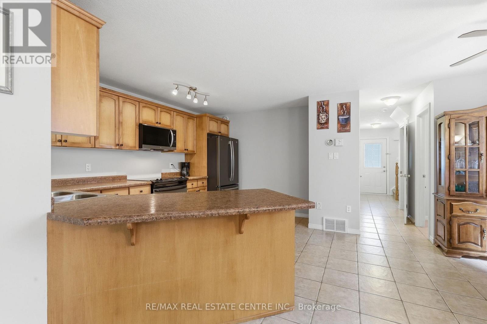 165 SILK DRIVE - 9