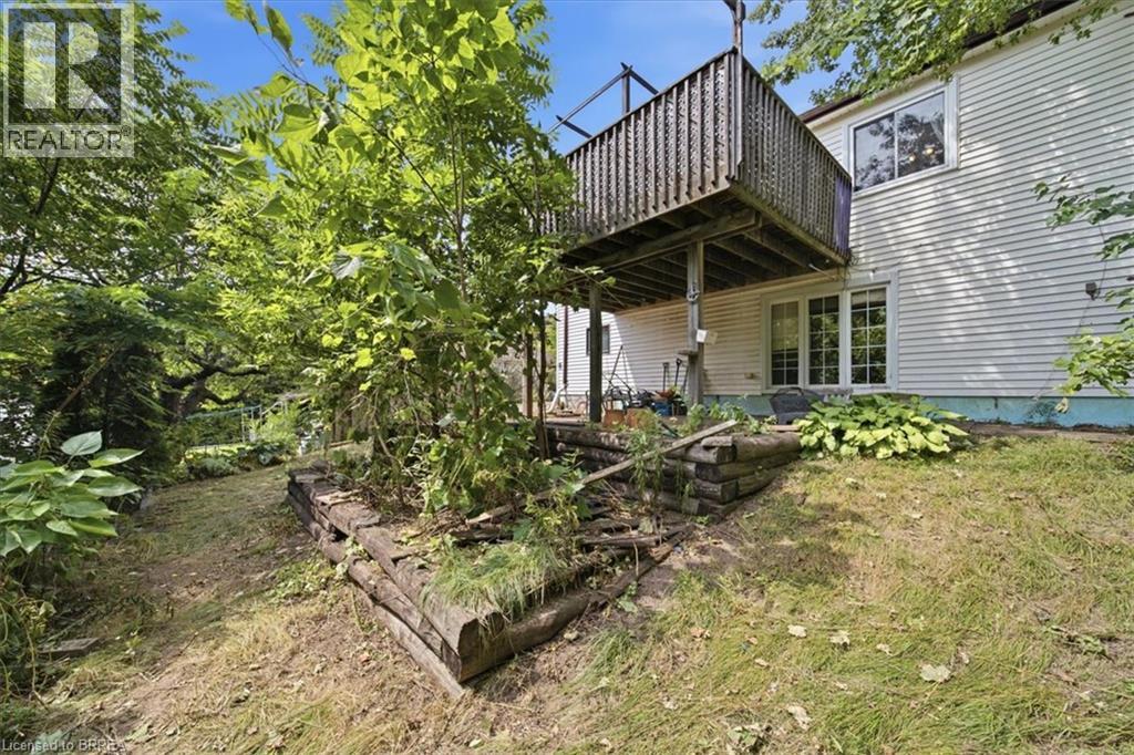 367 NELSON Street - 26