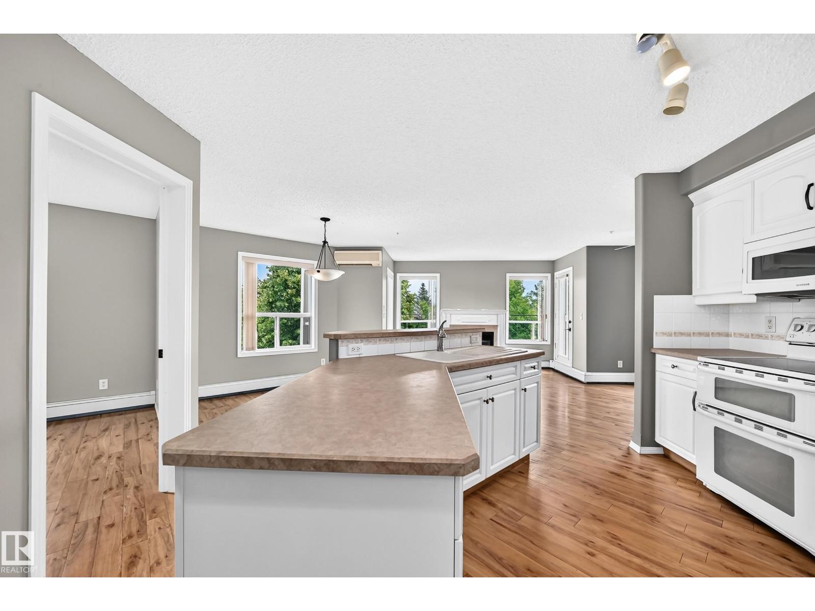331 9704 174 Street NW - Photo 14