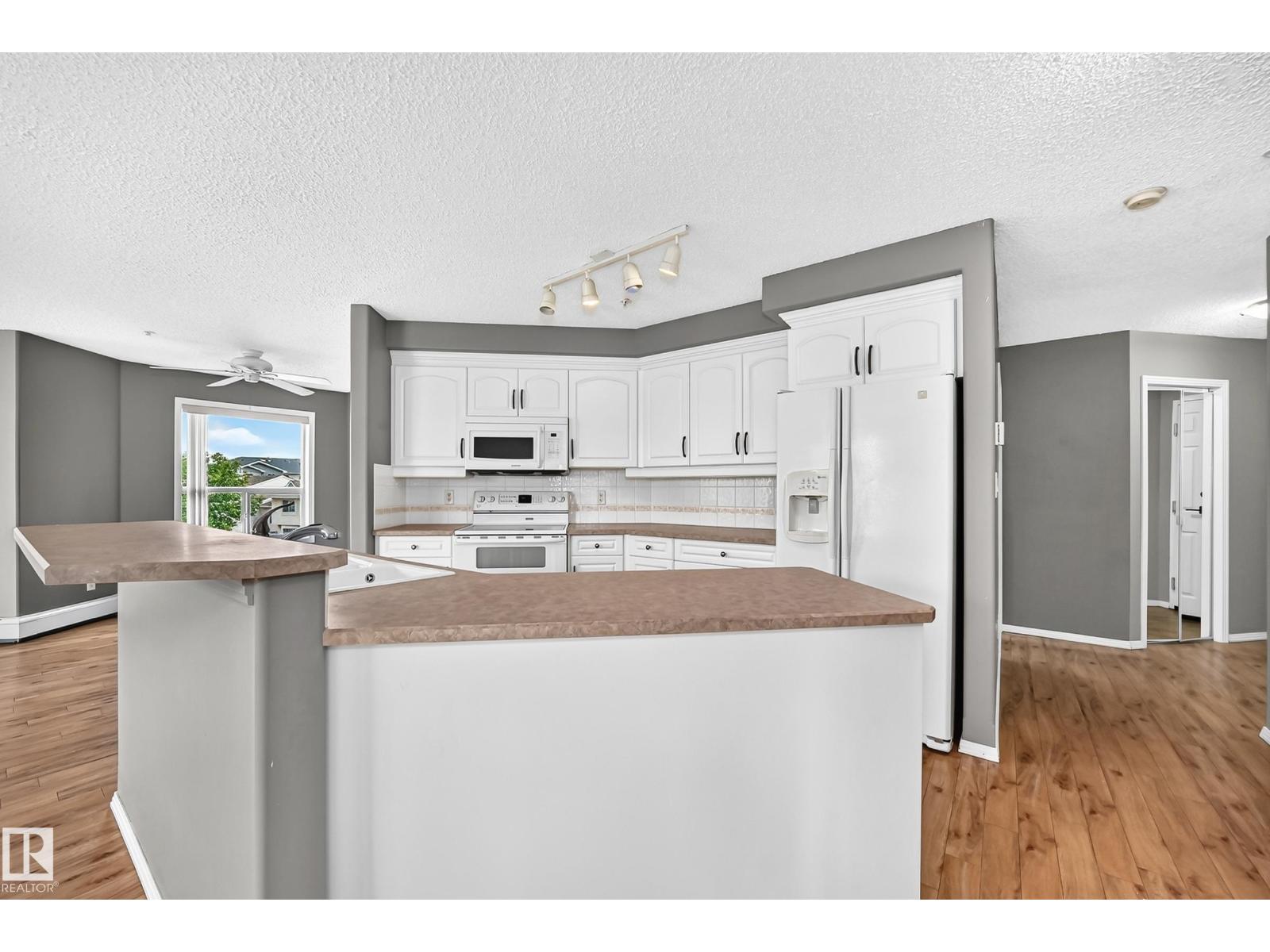 331 9704 174 Street NW - Photo 8